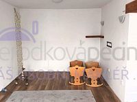 Prostorný RD 6+1 se zastřešenou terasou, garáží, pergolou a zahradou - 433d3529-7fdc-4249-b3c6-3728cffc444c.jpg