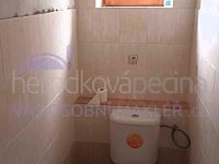 Prostorný RD 6+1 se zastřešenou terasou, garáží, pergolou a zahradou - 8388235b-88dd-4c5b-bd1f-2ed108b4f193.jpg