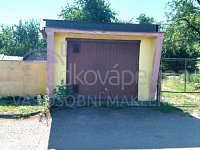 RD 4+kk s garáží, dílnou a uzavřeným dvorem v obci Tetětice. - 14847fba-9e41-46eb-9934-b7e7f29c32ed.jpg