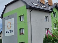 Pronájem bytu 1+1, Králíky, ulice V bytovkách - Dům.jpg