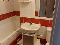 Garsoniéra/L v Praze 8 - Kobylisy, 27m2, zařízená - Foto 9