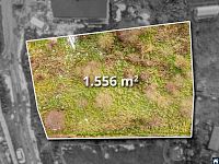 Prodej rovinatého stavebního pozemku v Újezdě nad Zbečnem 