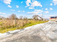 Prodej rovinatého stavebního pozemku v Újezdě nad Zbečnem  - Foto 13