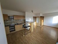 1+kk, 33m2, Praha 10, nový, parkovací místo
