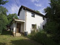 Prodej rodinného domu ke kompletní rekonstrukci  velký pozemek, klid, zeleň | Kaliště u Ondřejova