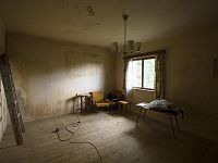 Prodej rodinného domu ke kompletní rekonstrukci  velký pozemek, klid, zeleň | Kaliště u Ondřejova - Foto 8