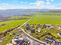 Prodej rovinatého stavebního pozemku v Újezdě nad Zbečnem  - Foto 4