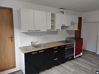 1+1, 39m2, Praha 8 - Čimice, po rekonstrukci - 20220421_190720.jpg