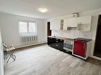 1+1, 39m2, Praha 8 - Čimice, po rekonstrukci - E825D330-CB1F-465E-8396-7B1C4BE2A42B.jpeg