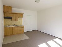 Garsoniera, Praha 10, Zahradní Město - 2.jpg