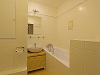 2+kk/L, Praha 10, po rekonstrukci, zařízený - IMG_1543.jpg