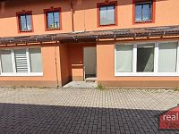 Prostorný přízemní byt 1+kk, Nupaky, Praha východ - MVIMG_20260411_121100.jpg