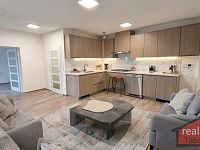 1. Nový byt 2+kk, 59,65m2 s balkónem, Nupaky, Praha východ