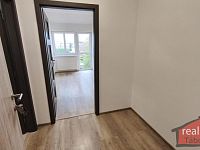 3. Nový byt 1+kk s balkonem, Nupaky, Praha východ