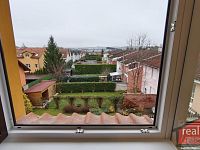 3. Nový byt 1+kk s balkonem, Nupaky, Praha východ - Foto 4