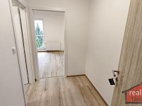 2. Nový byt 2+kk s balkonem, Nupaky, Praha východ