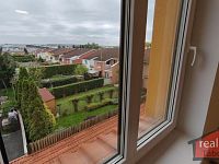 2. Nový byt 2+kk s balkonem, Nupaky, Praha východ - Foto 11