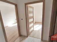 Nový byt 2+kk s parkovacím stáním, Nupaky, Praha východ