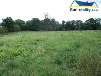 K prodeji stavební pozemek 10.687 m2 ke stavbě rodinných domů - Foto 2