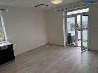 Prodej bytu 3+kk se zahrádkou - Foto 3