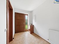 Prodej technologicky vyspělého RD 5+kk, 144 m², pozemek 2 095 m², polosamota, A+ - hf-36.jpg