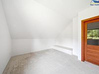 Prodej technologicky vyspělého RD 5+kk, 144 m², pozemek 2 095 m², polosamota, A+ - hf-53.jpg