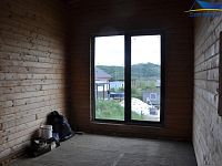 Prodej pozemku o výměře 1197m2 s RD ve fázi hrubé stavby v obci Police u Valašského Meziříčí - DSC_0859.JPG