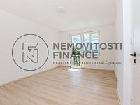 Prodej bytu o dispozici 4+1, podlahová plocha 79,89 m2 ve 3. NP, obec Kaliště, Nadějkov u Milevska - 250822_Fotoface_12.jpg