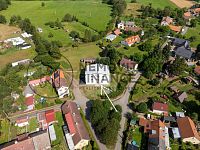 Prodej bytu o dispozici 4+1, podlahová plocha 79,89 m2 ve 3. NP, obec Kaliště, Nadějkov u Milevska - DJI_0243.jpg