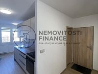 Pronájem prostorného bytu 2+1, o výměře 61,44 m2 s balkonem, Plzeňská ul. České Budějovice - IMG_6985.jpg