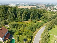 Stavební pozemek 1 732 m2 v klidné Kodetce (Hlincová Hora) – s inženýrskými sítěmi, výborná dostupnost do Českých Budějovic - Foto 7