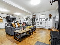 Prodej rodinného domu 2+kk po kompletní rekonstrukci, Dolní Bukovsko – ul. V Hradu - 260329_Fotoface_06.jpg