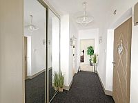 Skvělá lokalita! Prodej bytu 2+1, 54,1 m² – Dobrovodská, České Budějovice - chodba.jpg