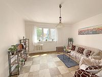 Skvělá lokalita! Prodej bytu 2+1, 54,1 m² – Dobrovodská, České Budějovice - obývák 2.jpg