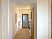 Pěkný a prostorný byt 3+1, 68,8 m². lokalita Plzeň – Doubravka, Na Dlouhých - Předsíň