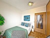 Moderní 2+kk s balkonem, lokalita Otavská, České Budějovice - IMG_4852s lampou kopie.jpg