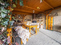 Rodinný dům na návsi s pozemkem 1 165 m², lokalita Staré Hodějovice - IMG_7536-HDR.jpg