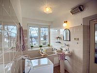 Rodinný dům na návsi s pozemkem 1 165 m², lokalita Staré Hodějovice - IMG_7801 kopie.jpg