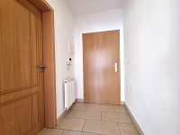 Pronájem garsonky, plocha 28 m², lokalita České Budějovice, Rudolfovská tř. - Předsíň