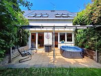 prodej řadového RD 5+kk  147m2 ul. Pod Nouzovem Praha 9 Kbely + 2x terasa+ garáž + 2x park.stání - Foto 3