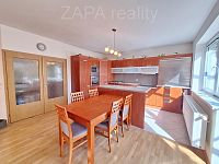 prodej řadového RD 5+kk  147m2 ul. Pod Nouzovem Praha 9 Kbely + 2x terasa+ garáž + 2x park.stání - Foto 6