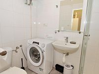 Pronájem bytu 2+kk 42 m2 s patrem na spaní, Praha 5 Smíchov, kompletně zařízeno  - Foto 11