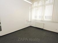 Kancelář 14m2  po rekonstrukci ulice Národní  Praha 1 nezařízeno 1.patro bez provize