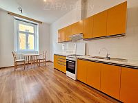 pronájem 2+1 72 m2 P5 Smíchov  po kompl. rek. ul. Na Celné 2.patro bez výtahu cihla část. zařízený - Foto 5