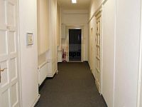 kancelář 13m2 ul.  Národní Praha 1 Nové město u metra po rek. nezařízená 1p, - Foto 4