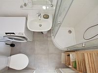 Pronájem bytu 2+kk 42 m2 s patrem na spaní, Praha 5 Smíchov, kompletně zařízeno  - Foto 13