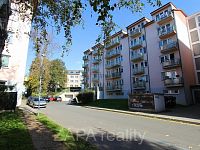  1+kk + balkon 34,36 m2  nezař.  3.p. výtah novostavba K prádelně Praha 10 Záběhlice možnost garáže