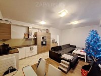 Pronájem 2+kk /B + sklep + garáž 62 m2 8 patro výtah Praha 9 Letňany - Foto 2
