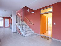 Pronájem světlého bytu 1+kk 31 m2 u Biotopu Lhotka, Praha 4 Kamýk, nezařízeno - Foto 9