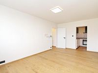 Pronájem hezkého bytu 2+kk 43 m2, Praha 8 Bohnice  - Foto 2